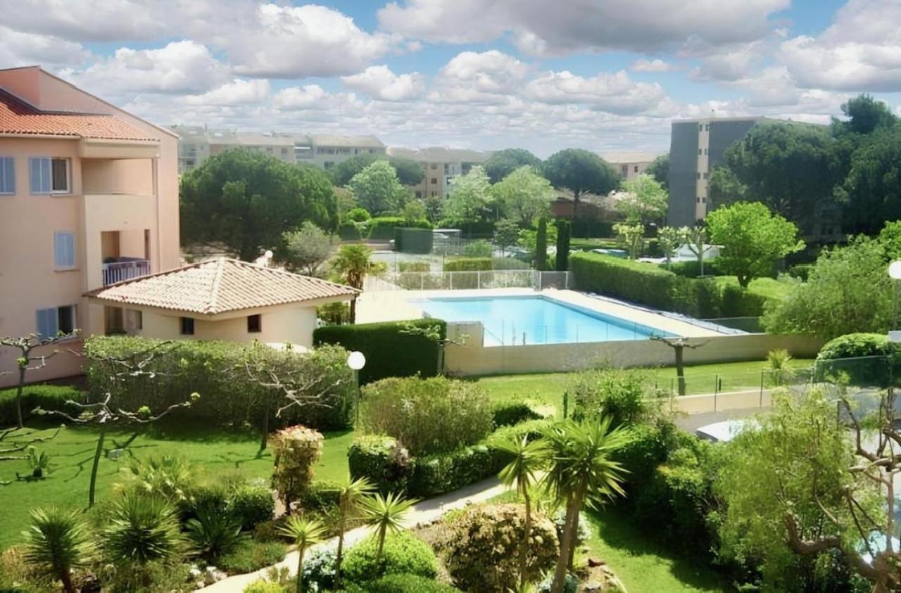 Apartamento Chez Timmaflo Fréjus Exterior foto
