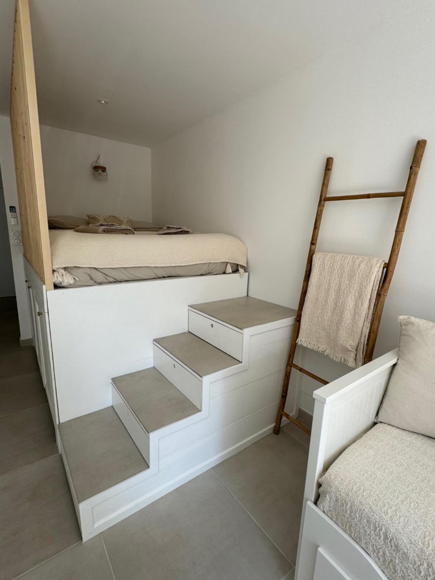 Apartamento Chez Timmaflo Fréjus Exterior foto