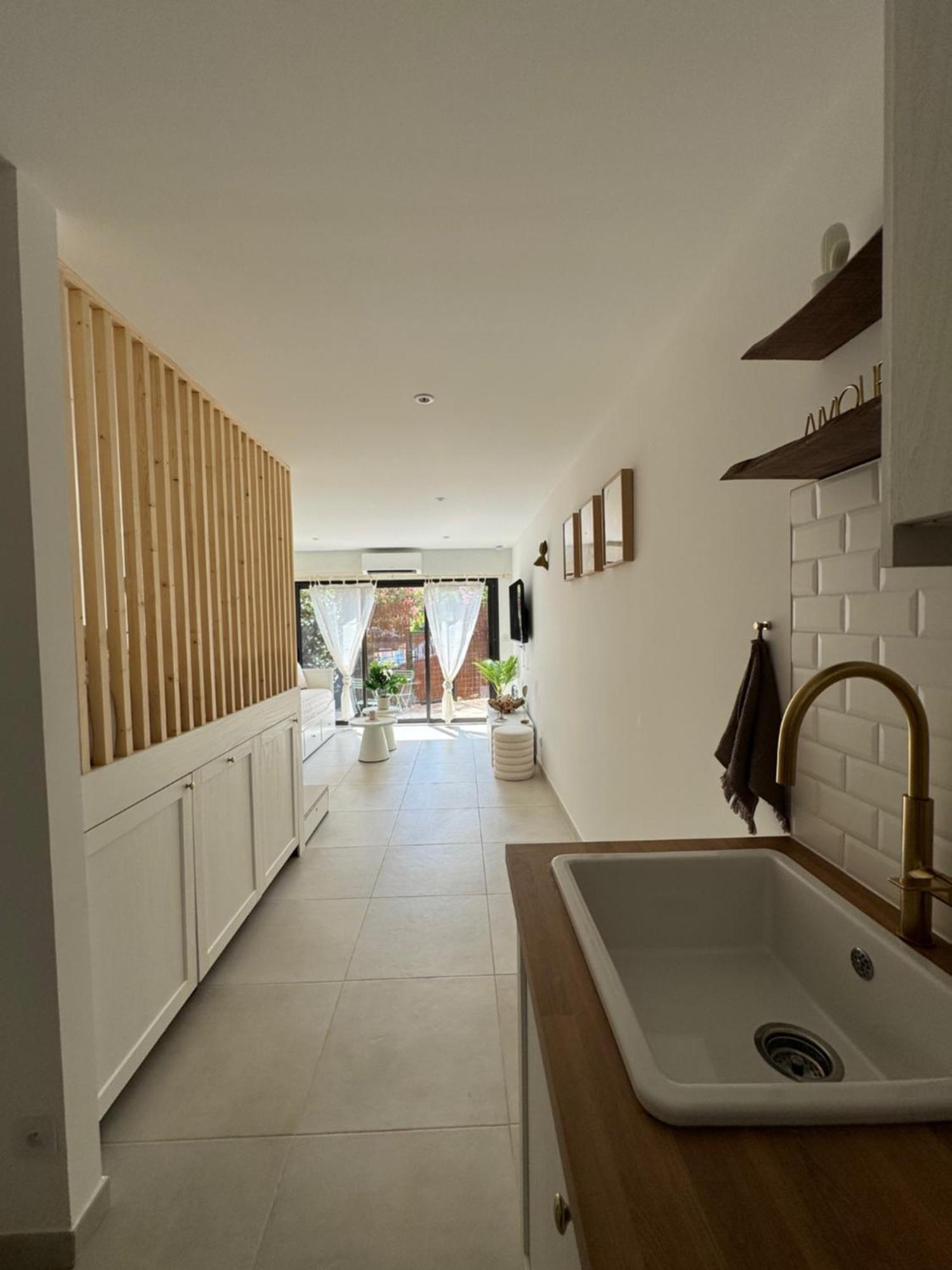 Apartamento Chez Timmaflo Fréjus Exterior foto